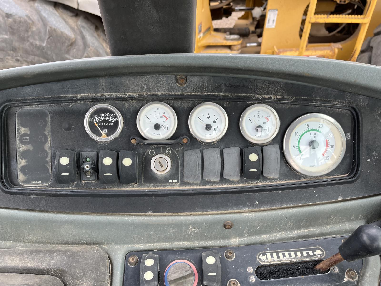 ./imagenes/INVOICE/2019/17259/RETROEXCAVADORA CATERPILLAR 416D (21).JPG